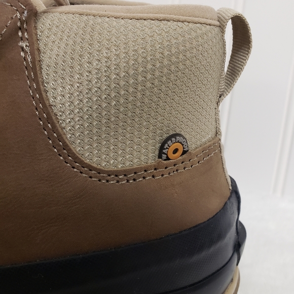 BOGS Women's Classic Winter Short Leather Waterproof Lace Up Boots Tan Size 9 - Picture 5 of 9